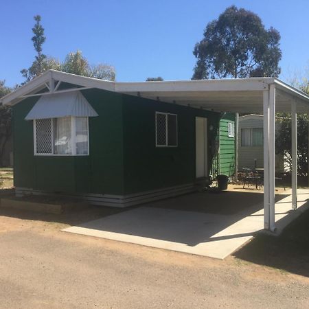 Homestead Caravan Park Nanango Экстерьер фото