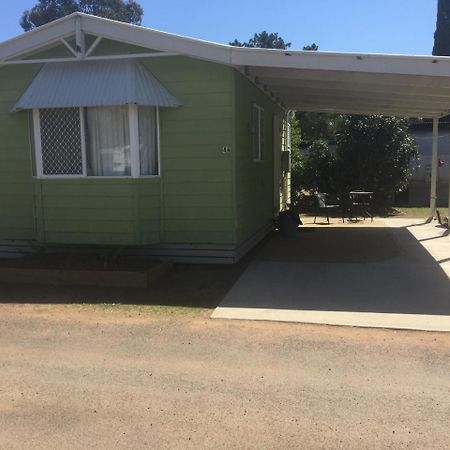 Homestead Caravan Park Nanango Экстерьер фото